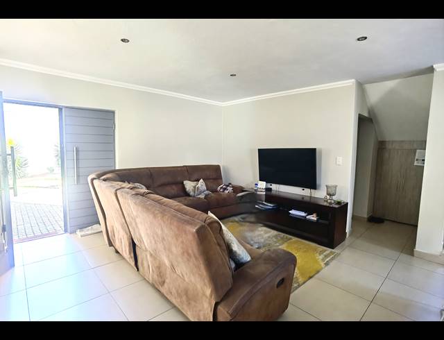 3 BEDROOM FREESTANDING FOR SALE IN CELTISDAL